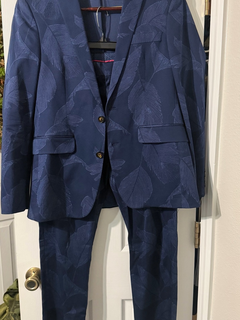 Murano Navy Leaf Jacquard Suit